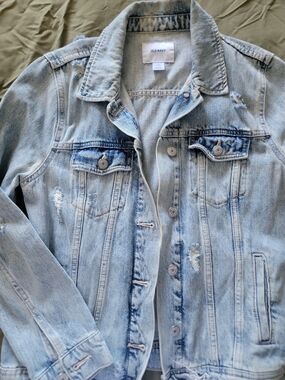 Old Navy Light Wash Distressed Denim Trucker Jacket - Women